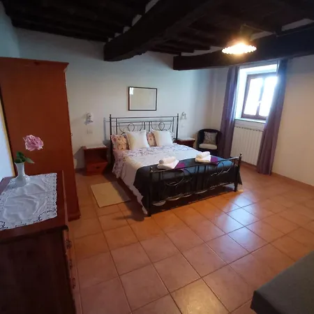 Podere L'aquila Apartment *